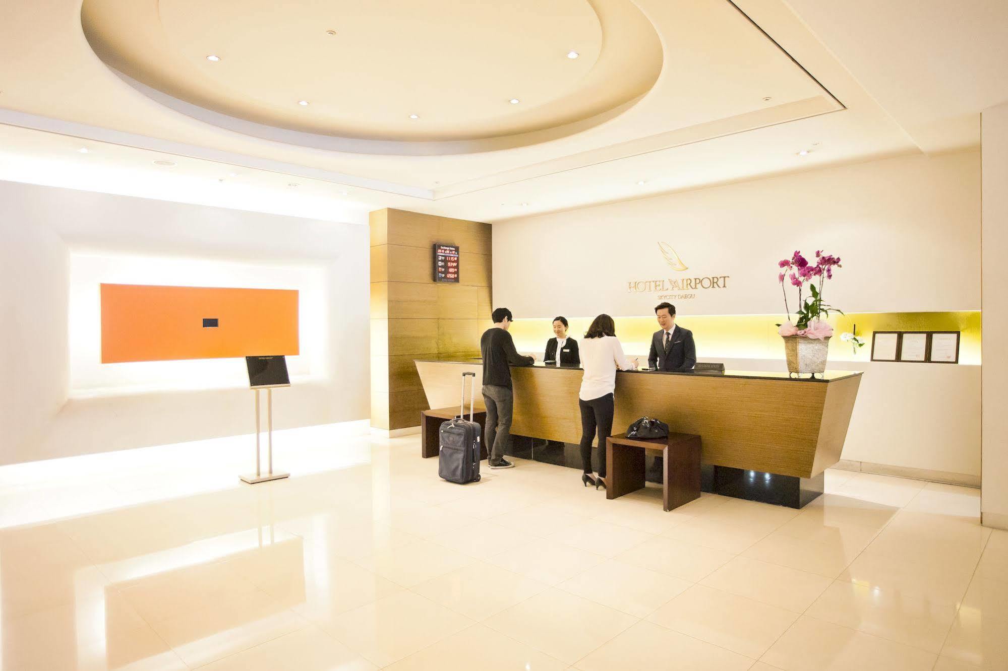 Airport Daegu Hotel Exterior foto