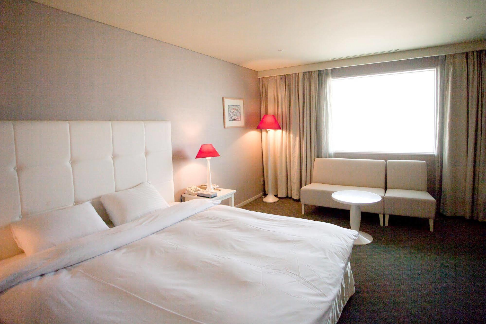 Airport Daegu Hotel Exterior foto